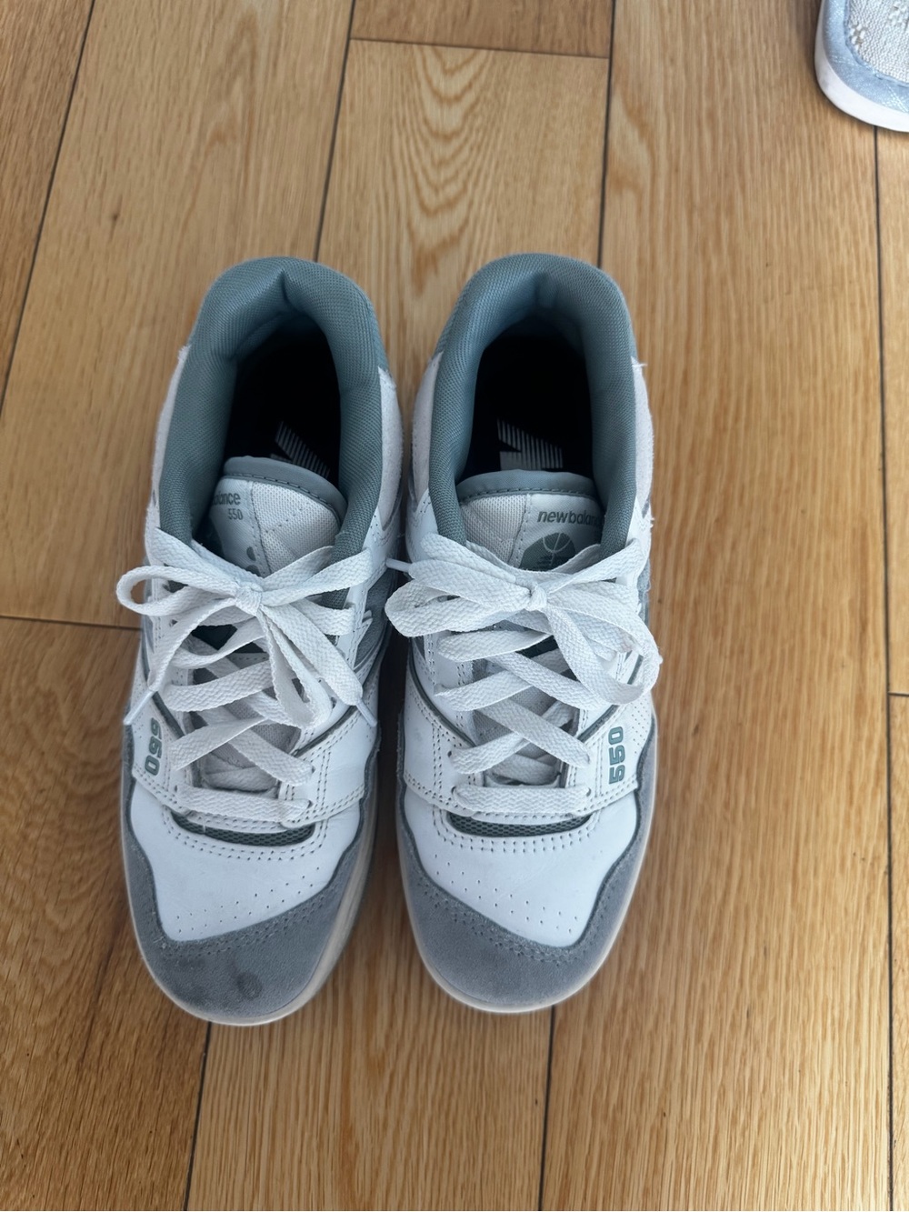 New Balance 550 Sneakers - Picture 3 of 5